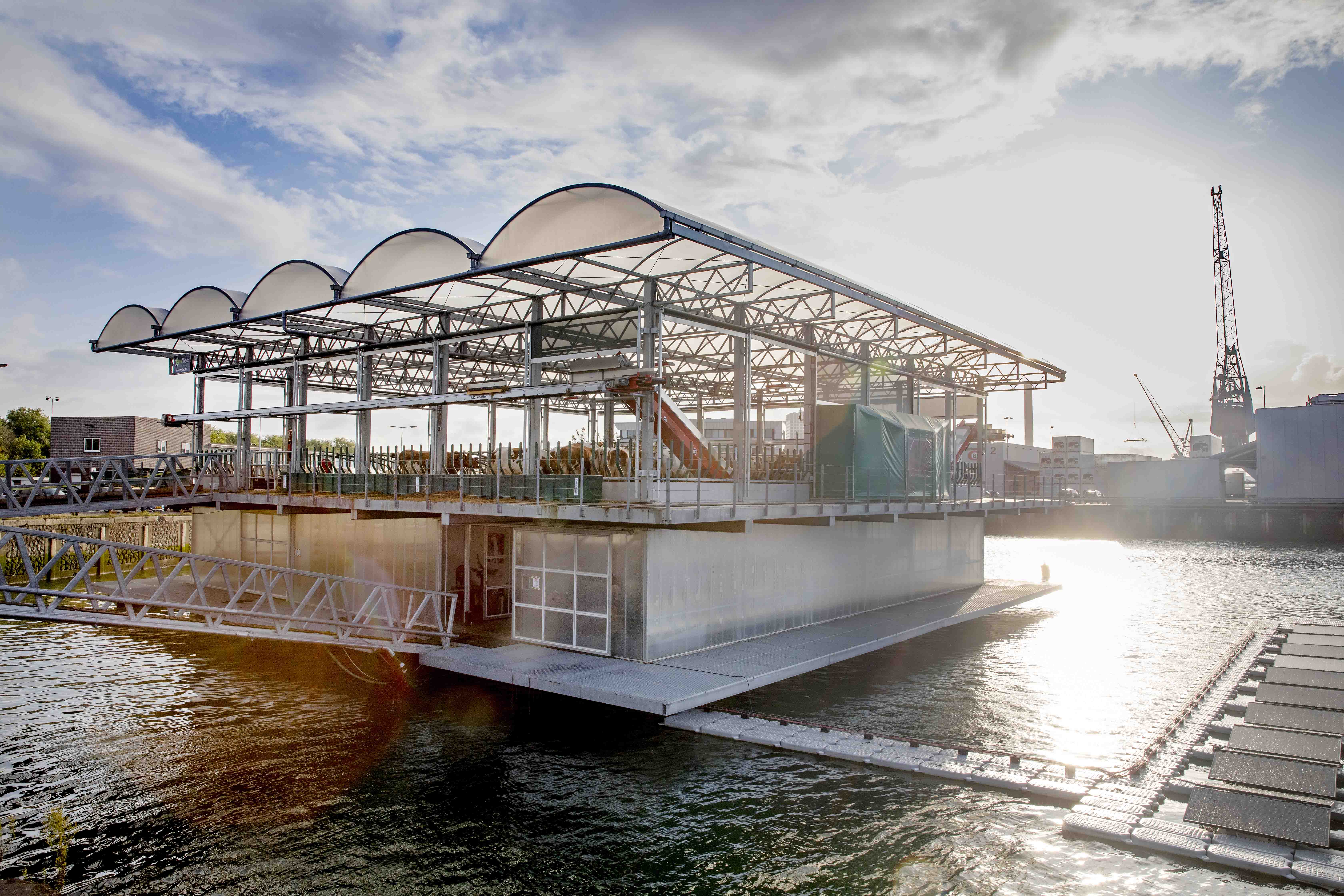 Floating Farm, the first self-sufficient floating farm in the world. An example of innovation as well as a showcase for sustainability and the circular economy.