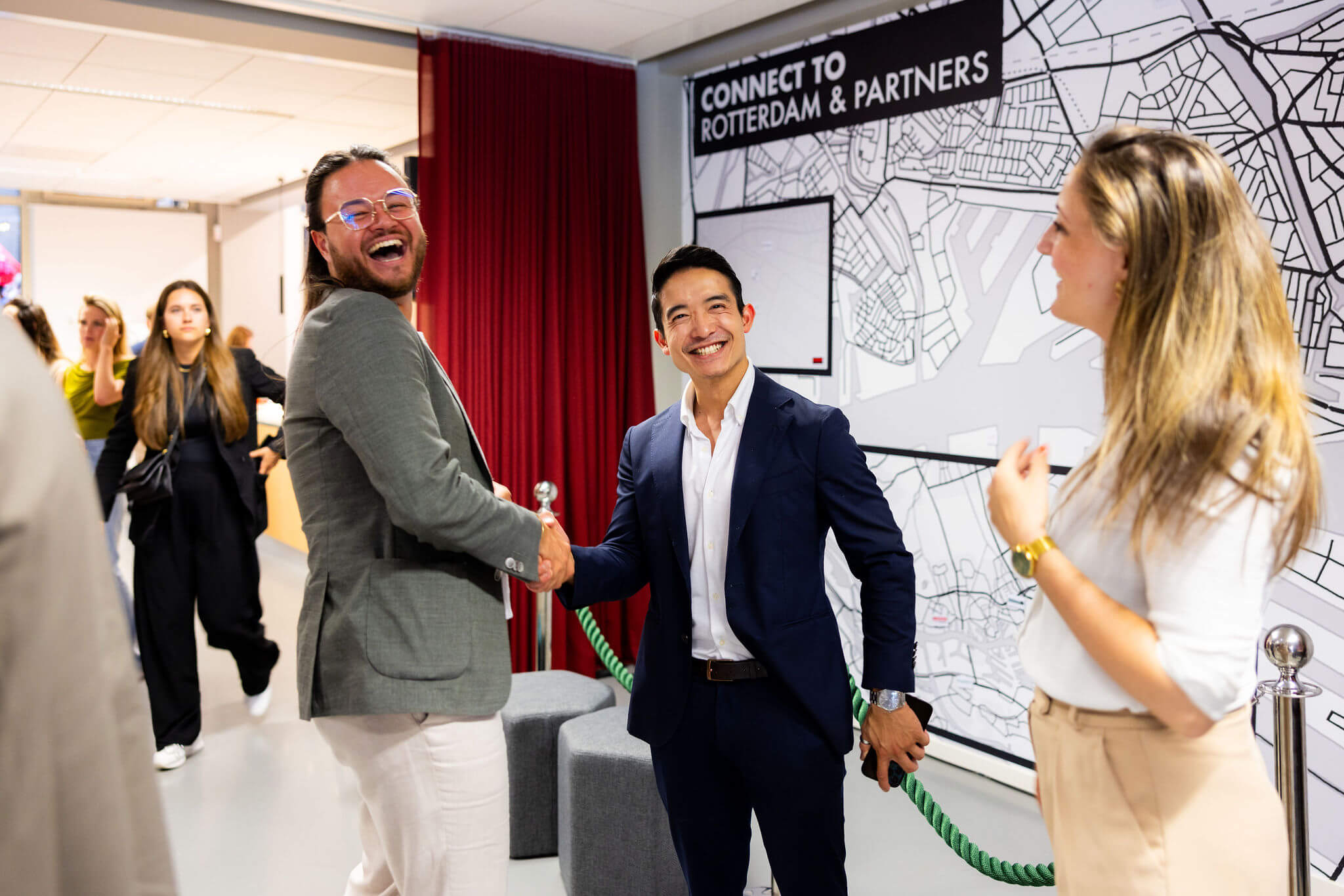 Back To Work borrel 2024